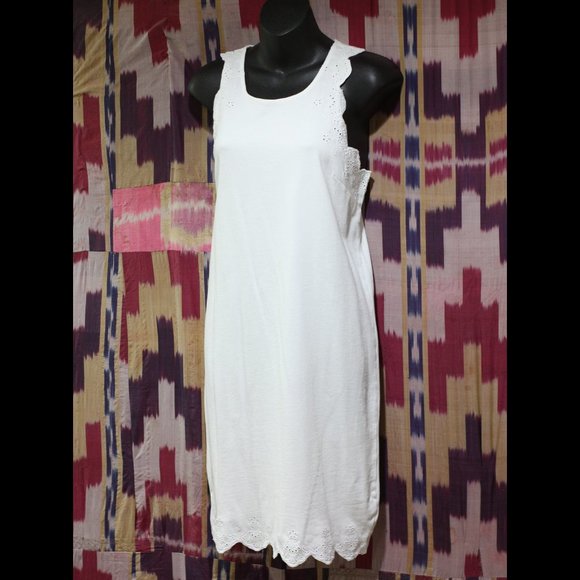 J. CREW Solid White Scalloped Edge Dress - Picture 1 of 5